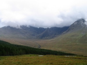 горы Куллин в Глен Бриттл, остров Скай